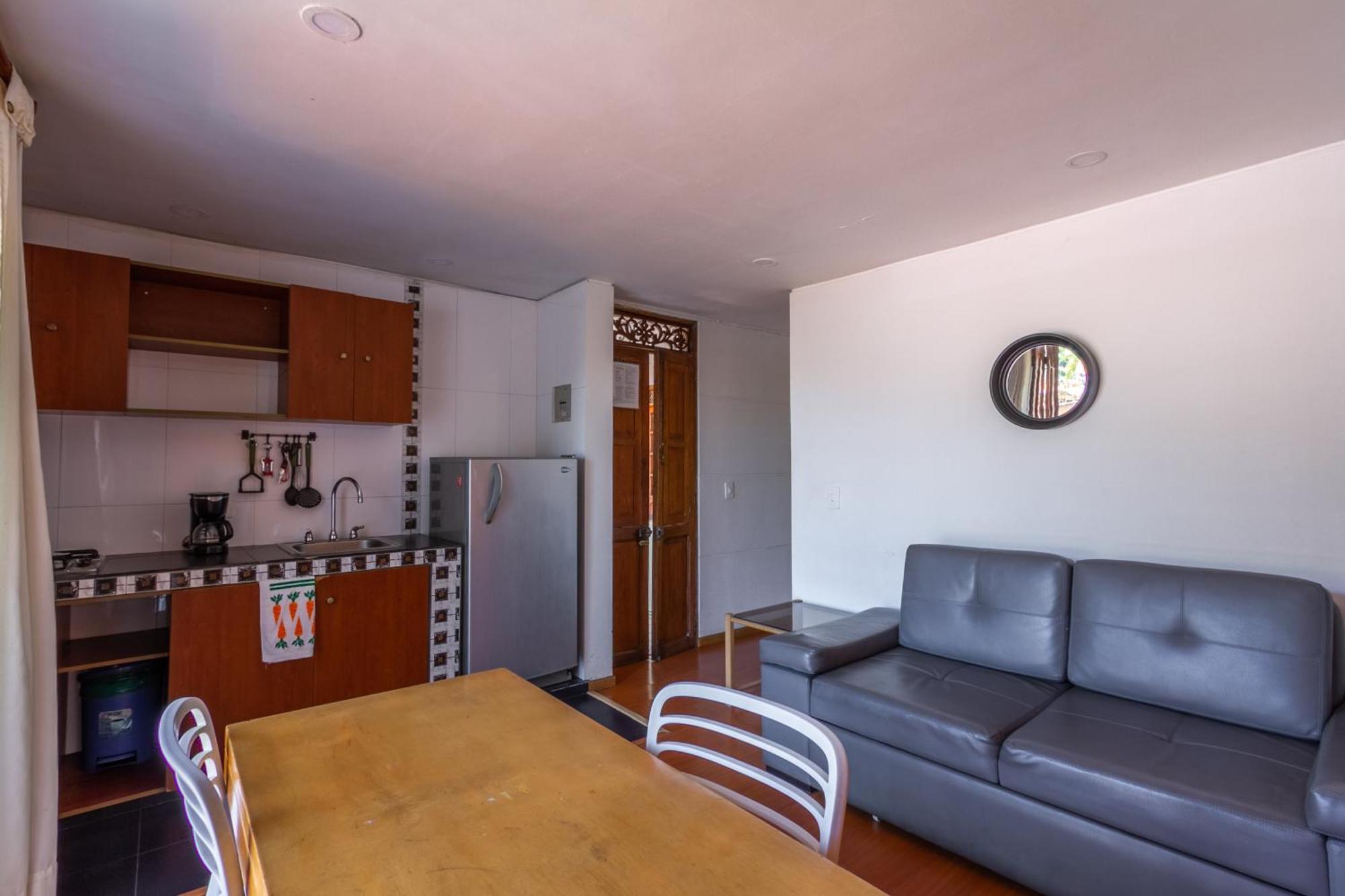 Apartaestudios La Candelaria Богота Экстерьер фото