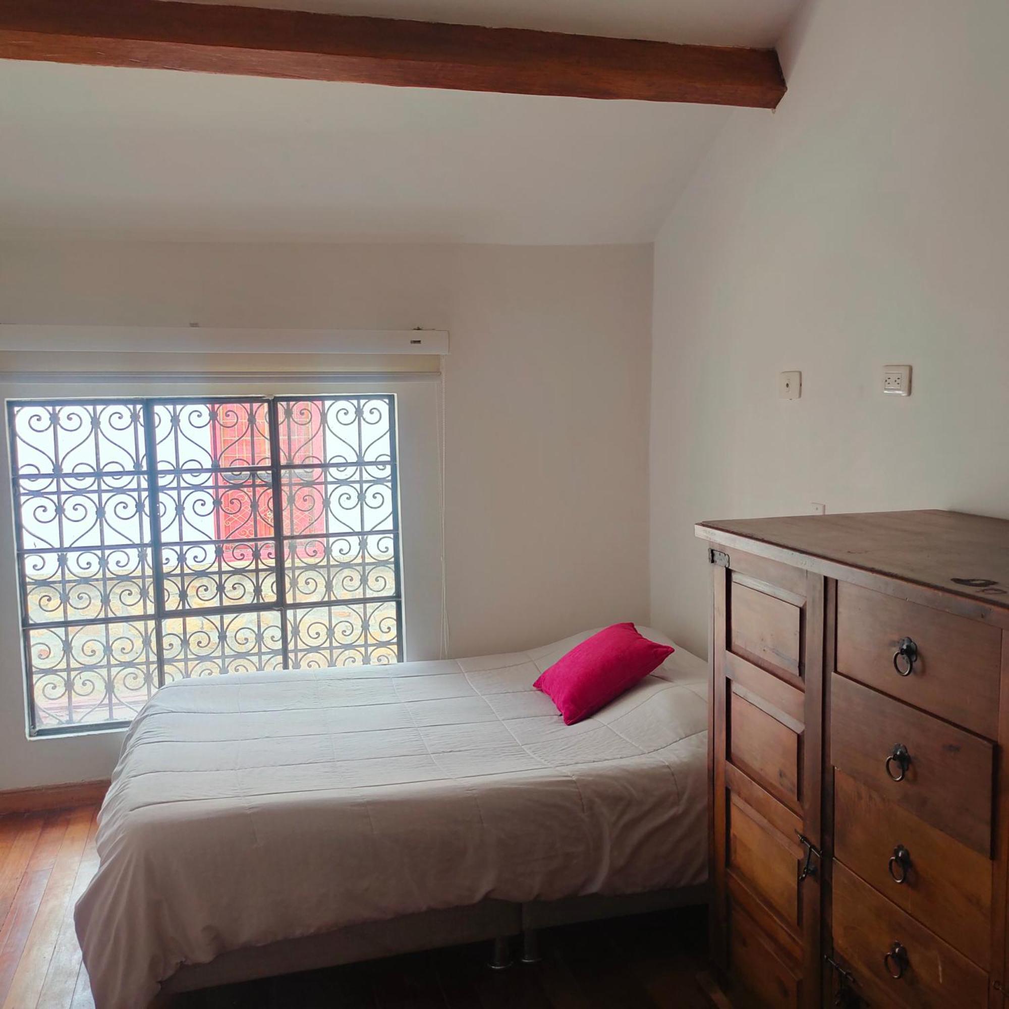 Apartaestudios La Candelaria Богота Экстерьер фото